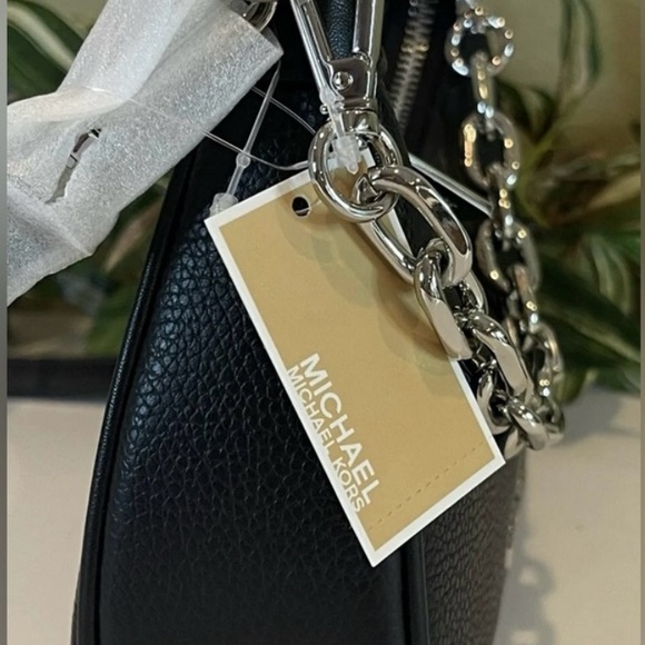 NWT Michael Kors Pebble Leather Cora Pouchette - Black with Silver Hardware - Picture 7 of 9